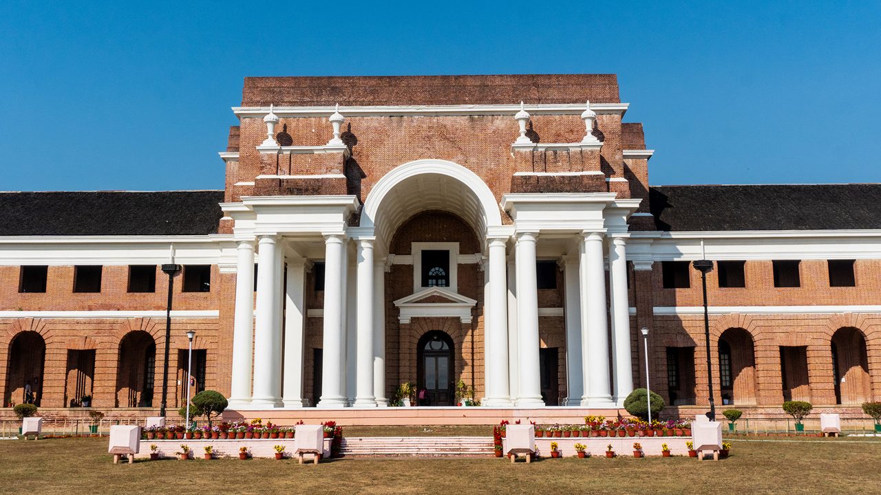 Local Taxi Service in Dehradun